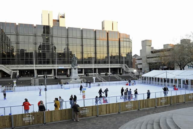 Skating rink in Guildhall Square.
Picture Ian Hargreaves  (181118-1_skate)