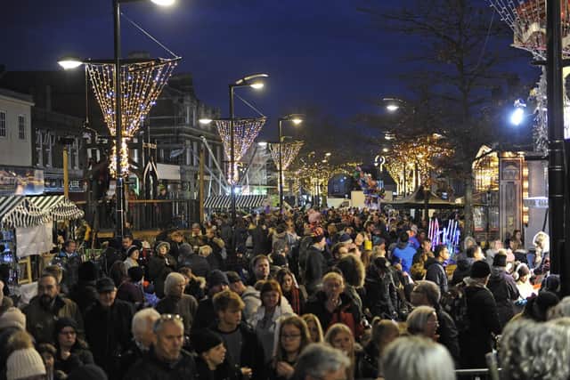 49,665: Hundreds turned out to see the Fareham Christmas lights switch-on this year. Picture Ian Hargreaves  (181125-1_fareham)