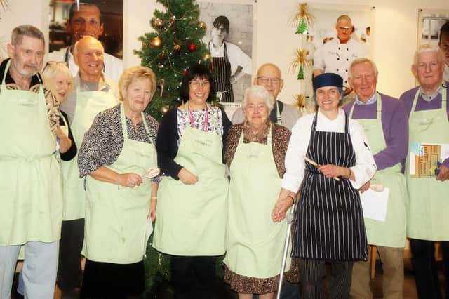 Course members with (fifth from left) Rowans Living Well Centre deputy manager Lesley-Ann Morgan and (third fromright) lecturer and college chef Laura Skye