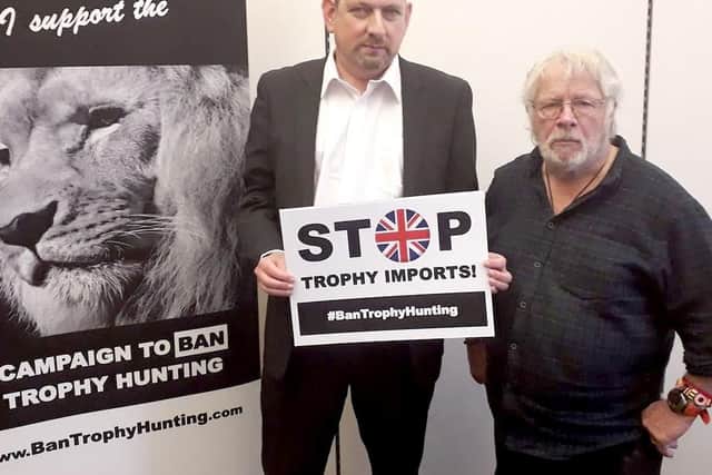 Eduardo Goncalves and Bill Oddie.