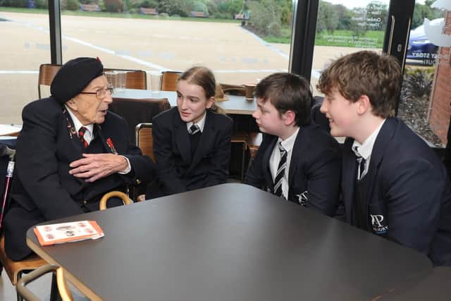 A veteran speaking to Priory school children

Picture: Habibur Rahman