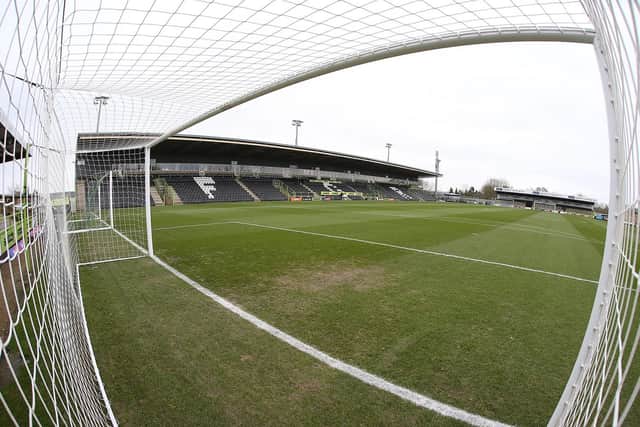 Average attendance: 2,569