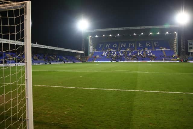 Average attendance: 6,090