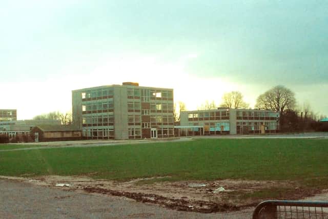 Oak Park School  from Crosslands Drive.

A wider picture of the former school taken from Crosslands Drive. The former girls school is in the left background.