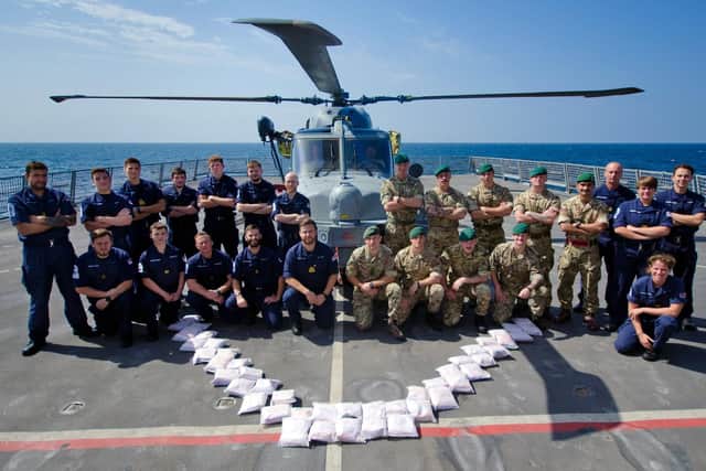 Destroyer HMS Dragon in fifth Middle East drugs haul