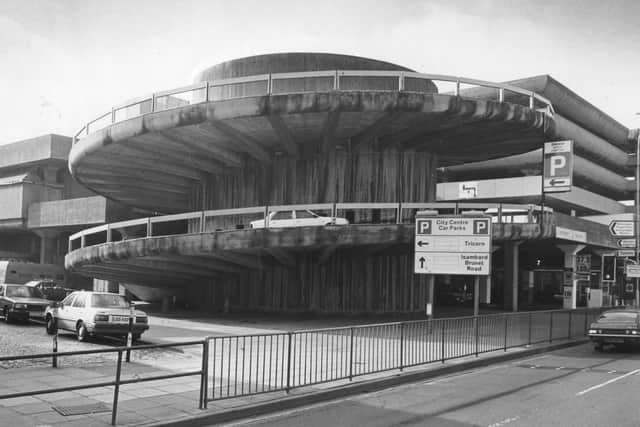 The Tricorn's parking area in November 1988