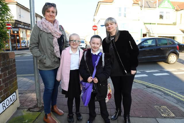 Concerned parents Kerry Weller, left, with her daughter Sophie Weller, eight, and Paige Lillington, nine with her mum Clare Lillington 
Picture: Malcolm Wells (190227-4378)