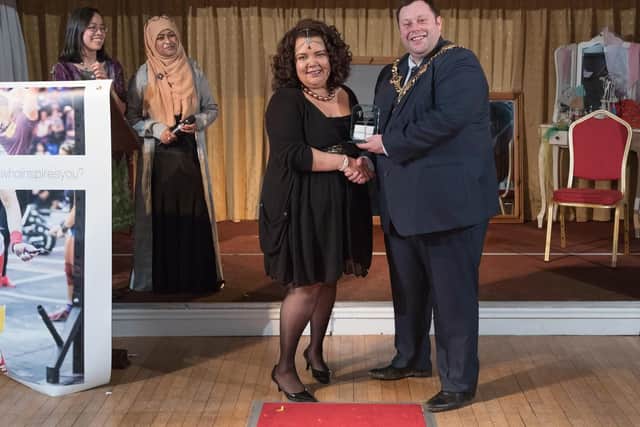 Presenters Maricar Jagger and Rowshonara Reza, with Shamila Dhama receiving the Community Volunteer award from Lord Mayor Lee Mason