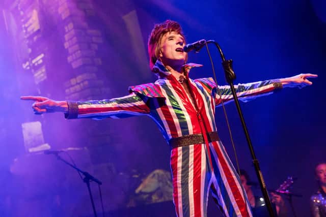Laurence Knight as Bowie
