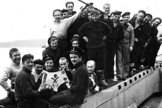 A crew with their Jolly Roger pants.