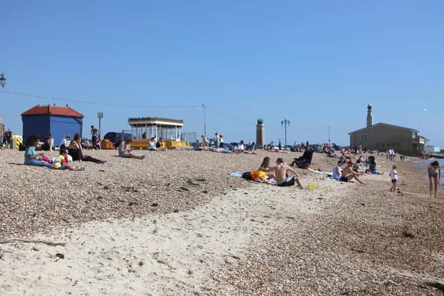 Temperatures have risen over the past few days, but will the weather over the Easter Bank Holiday weekend be sunny and warm or cold and grey?