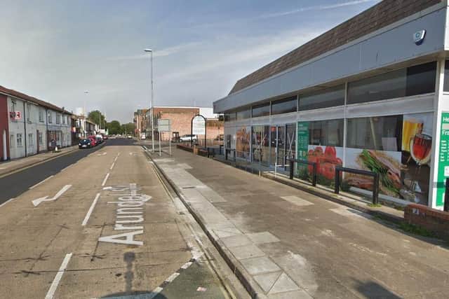 It does seem like Trump loves a good tan, so Tony Worrall's suggestion that he visits 'Fratton tanning salon' does make sense. Consol is on the corner of Fratton Road and Arundel Street.