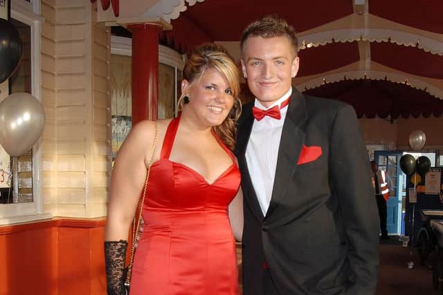 Mayfield Prom, South Parade Pier, Lucy Moore and Joe Harmes (072880-08_proms)