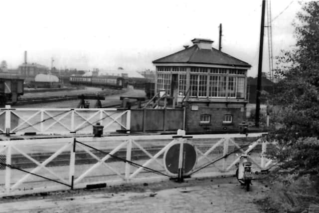 I wonder how many former coal delivery men can remember entering Fratton coal yard to pick up their deliveries?