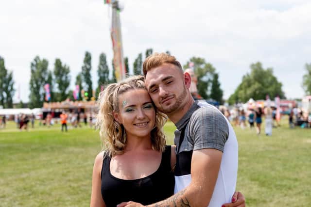 Pictured (l-r) is Jodie Banks and Sam Griffiths Picture: Vernon Nash (250519-002)