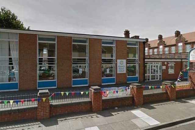 Available places: 90
Number of parents applying as first choice in 2019: 76