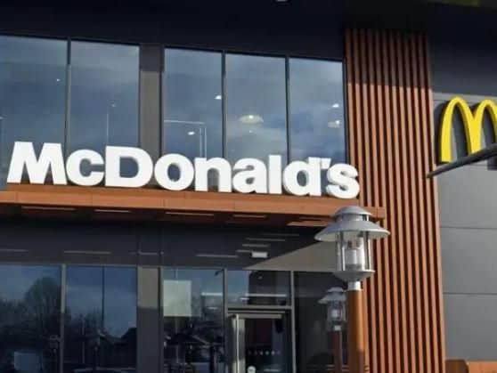 This McDonald's restaurant in the Brockhurst Gate retail park in Gosport has a 3.5 star rating on Google based on 724 reviews.