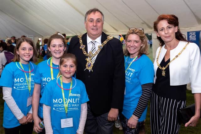 Moonlit Memories Walk 2019 for Rowans Hospice along the Seafront and Old Portsmouth - The Lord and Lady Mayoress of Portsmouth with (l-r) Phoebe Edden, Georgia Moth, Lulu Edden and Annabel Moth.  Picture: Vernon Nash (150619-007)