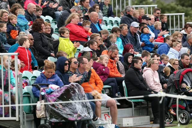 Watching the display. Sultan Summer Show 2019, Gosport. Picture: Chris Moorhouse (160619-43)
