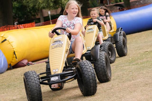 (L-R) Tilly Maylot (9Yrs), Sophia Maylot (9yrs), Lauren Nichols (9yrs). Picture: Duncan Shepherd