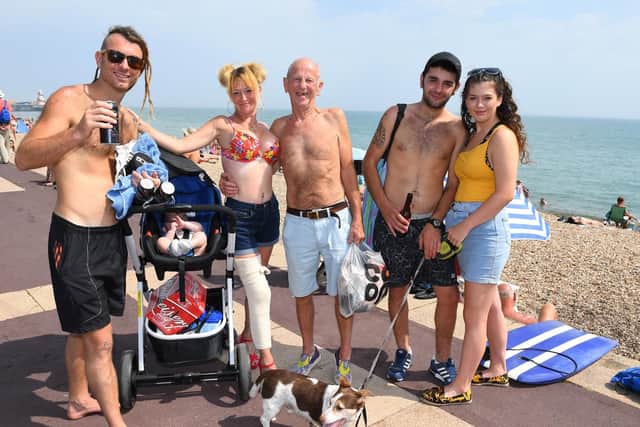 The Grant family did not reach the beach until late afternoon at Southsea but it was still very, very hot indeed ! - (190725-5095)