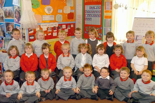 Caterpillar reception class at Crofton Hammond Infant School, Mancroft Avenue, Stubbington in 2005. Picture (055424-0063)