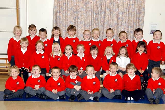The Hedgehogs class at Gomer Infant School in 2005. Picture (055574-15)