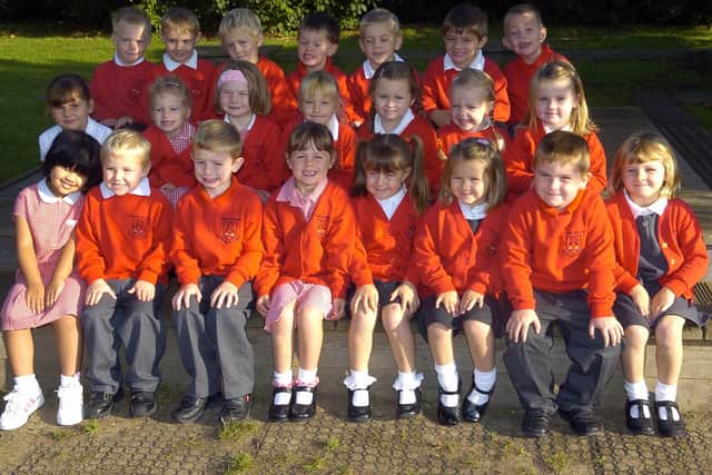 Horndean Infants School reception Red class in autumn 2006. Picture (064153-1)