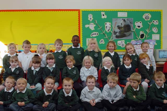 Pandas reception class at Leesland Infant School, Gosport in autumn 2006. Picture (064271-2)