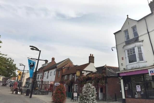 Located in West Street in Fareham this pub has a four star out of five rating based on 604 reviews on Google. One reviewer wrote 'Love coming here'.