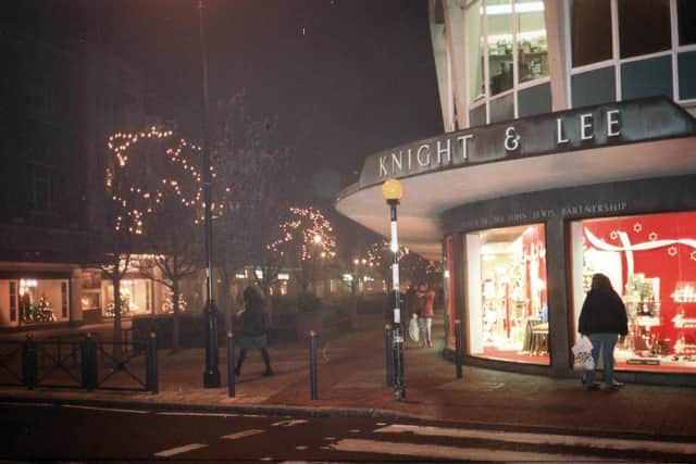 Knight & Lee in December 1996