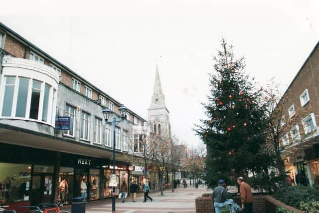 Christmas decorations in Palmerston Road in November 1995