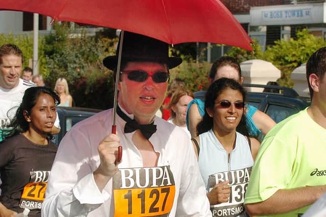 Runners taking part in the BUPA Great South Run 2005 at Southsea, pictured  in Clarence Parade, Southsea. Picture: Michael Scaddan (054668-0544)
