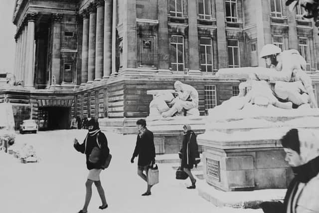 Portsmouth Guildhall in the snow