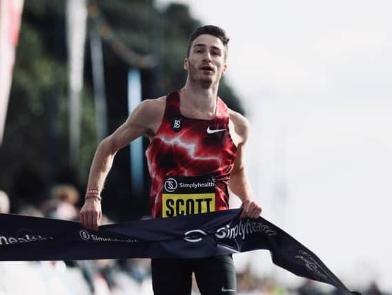 Marc Scott winner of the men's elite race. Picture: Chris Moorhouse