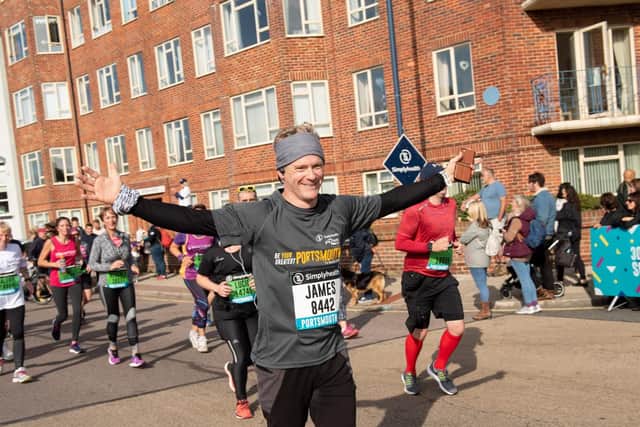 Action from the Great South Run. (201019-244)