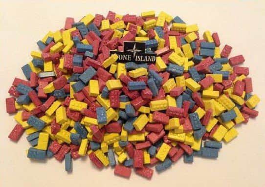 Lego bricks ecstasy sold by Kurt Lailan on the dark web on his Stone Island vendor page