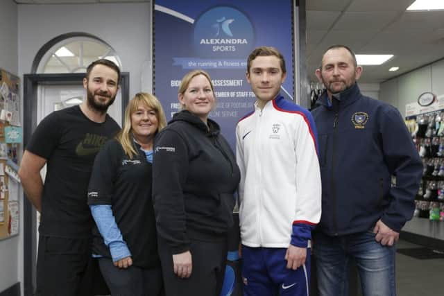 Lachlan Wellington with his trainer Vince Stamp and staff of Alexandra Sports, Sam Broad, Angie Mcleod and managing director of Alexandra Sports, Dawn Taylor. Picture: Habibur Rahman