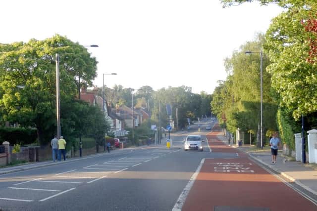 John Fowlers 2015 picture which shows the same spot more than a century on.