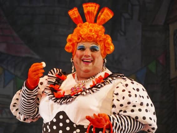 Jack Edwards, who starred in the Kings Theatre panto as Sarah Spoilit, will host this year's Guide Awards