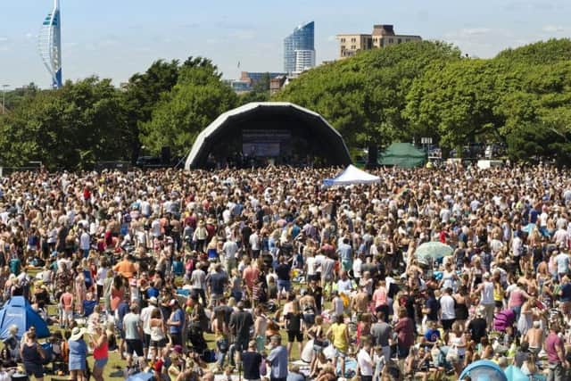 Crowds enjoy Rhythm of the 90s