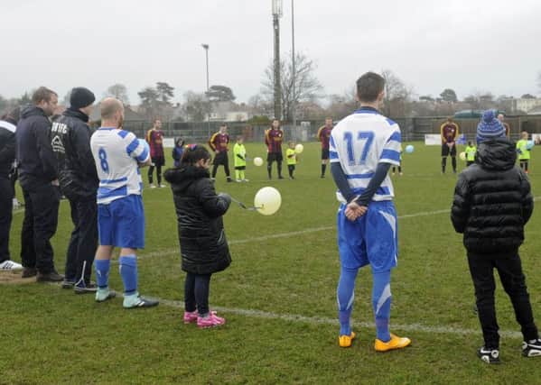 A silent tribute to Ronnie Williamson before the match at Privett Park  Picture: Ian Hargreaves (180018-1)
