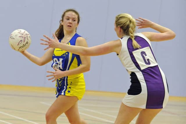 Megan Wallace in action for Shooting Stars against Meon at Gosport Leisure Centre. Picture Ian Hargreaves (180016-1)