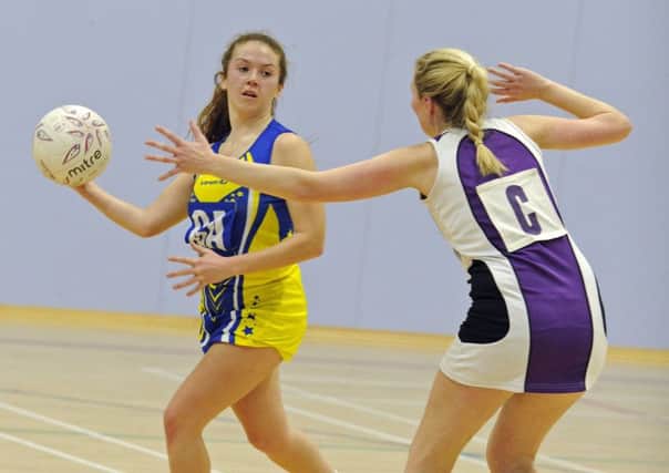 Megan Wallace in action for Shooting Stars against Meon at Gosport Leisure Centre. Picture Ian Hargreaves (180016-1)