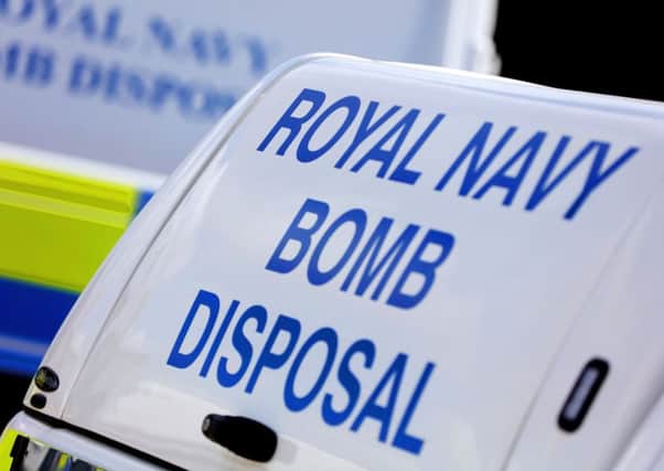 Royal Navy divers from Portsmouth are to resume their operation in London today