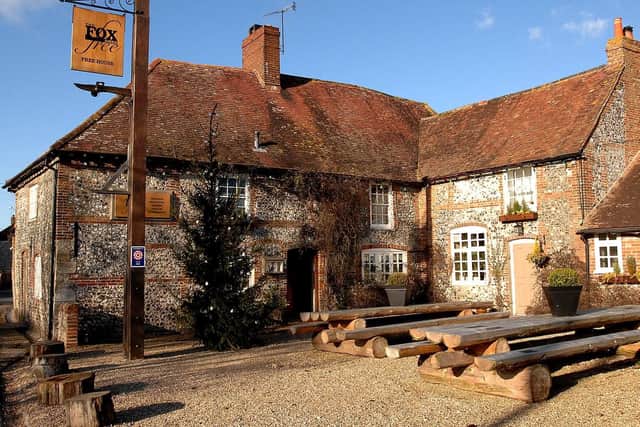 The Fox Goes Free, Charlton, Chichester