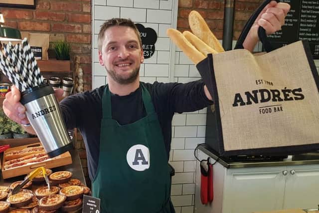 AndrÃ© Guedeney, Owner of AndrÃ©s Food Bar