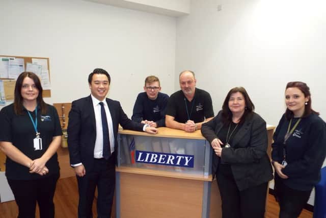 Alan Mak MP meeting with apprentices from Liberty Gas