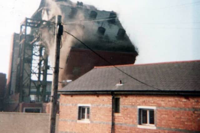 Demolition of the generating rooms in 1982. Geoff Witte recalls: All roads around the site were closed and the dust cloud resulting from the falling debris floated like a blanket over Old Portsmouth. By 1983 all signs of the building had disappeared.