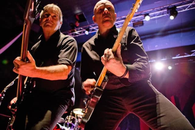 The Stranglers live